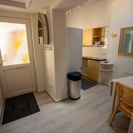 North Bay With Internet, Smart Tv's And Patio Area Lejlighed Scarborough