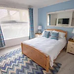 North Bay With Internet, Smart Tv's And Patio Area