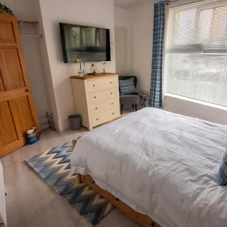 Apartman North Bay With Internet, Smart Tv's And Patio Area